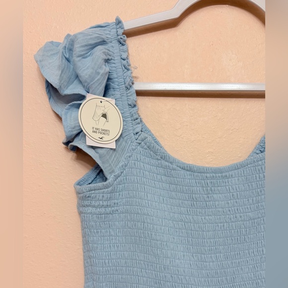 HOLLISTER Flutter Sleeve Smocked Skort Dress - Picture 6 of 6